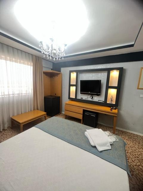 Uenaten Otel Gaziemir Luaran gambar