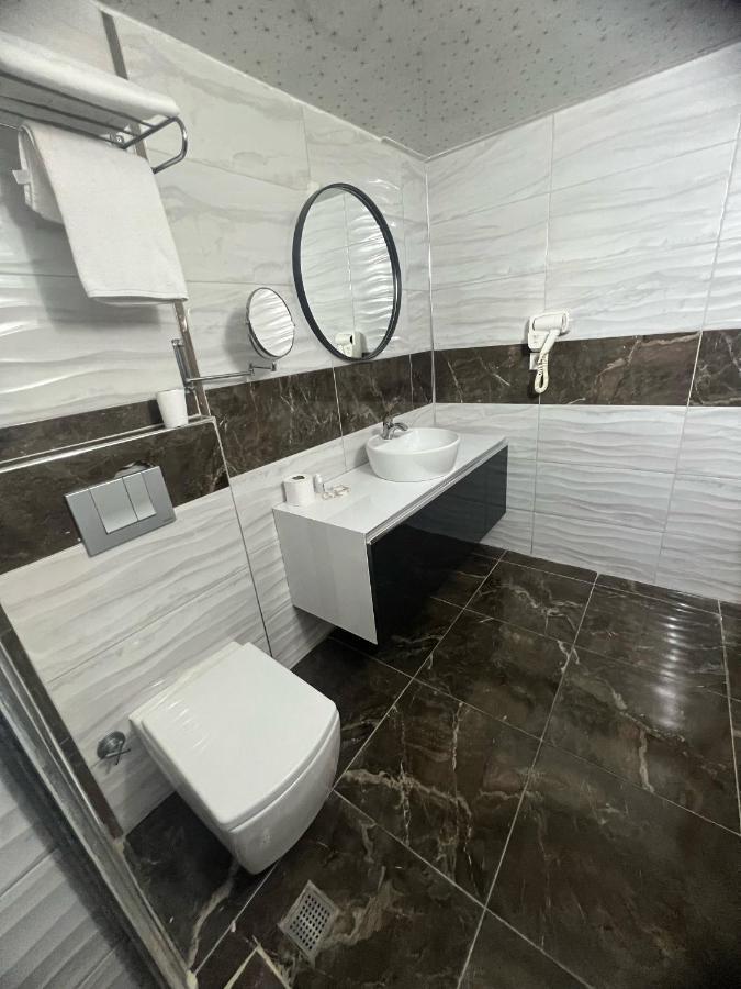Uenaten Otel Gaziemir Luaran gambar